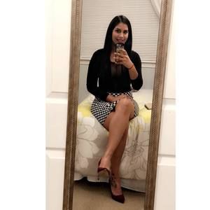 Meet your Posher, Sayuree